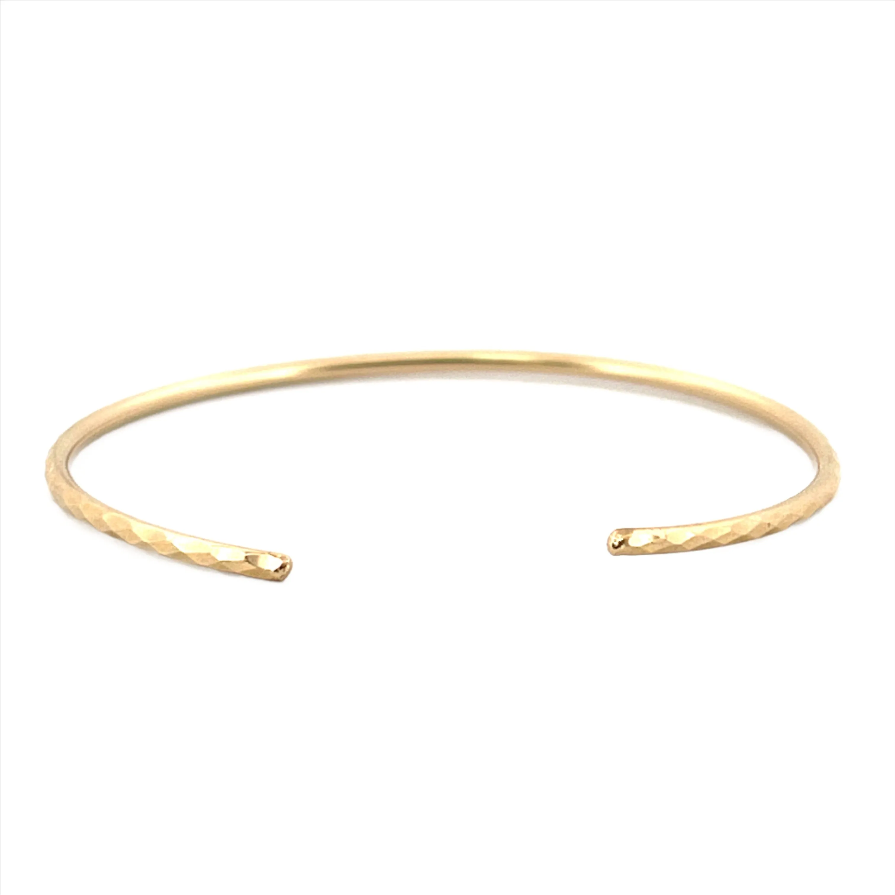 14K Gold 3D Diamond Cut Bangle