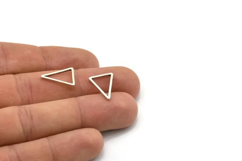 16mm Brass Triangle, 24 Antique Silver Plated Brass Triangle Rings, Connectors (16x12x1.2x1mm) BS 1856