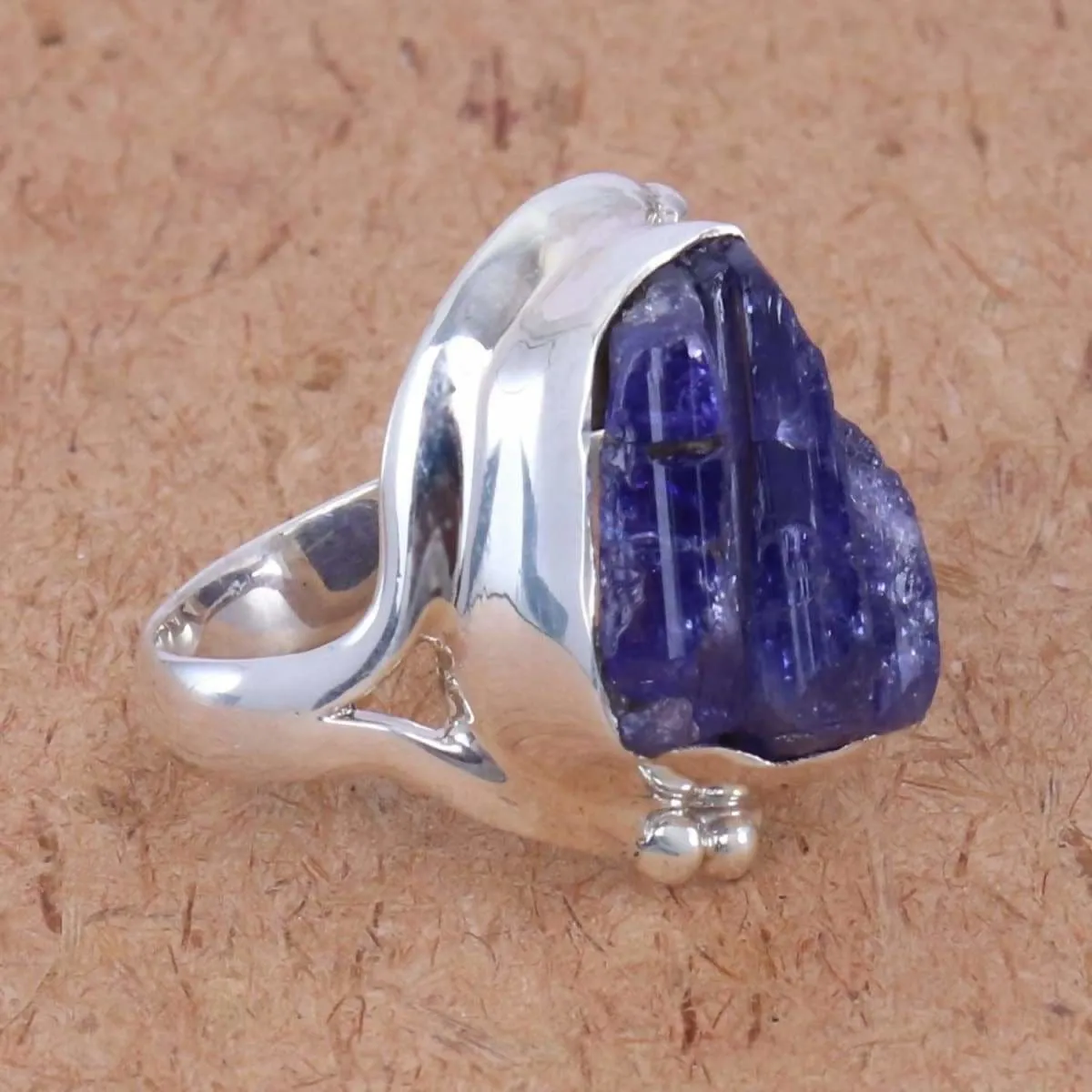 Blue Tanzanite Ring, Raw Stone Tanzanite Gemstone Ring, Handmade 925 Sterling Silver Ring, Tanzanite Rough Stone Men's and Women's Rings