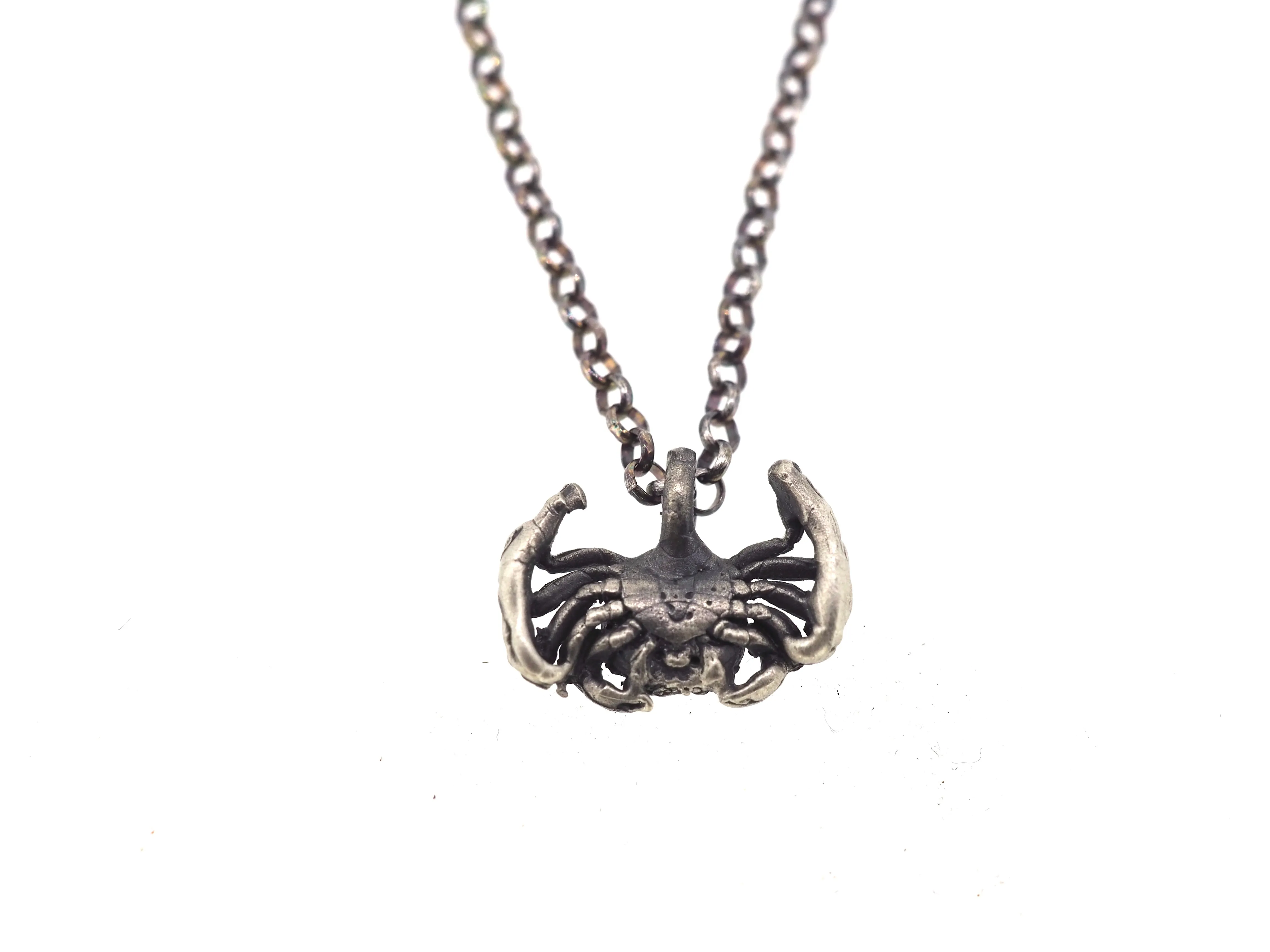 Crab necklace