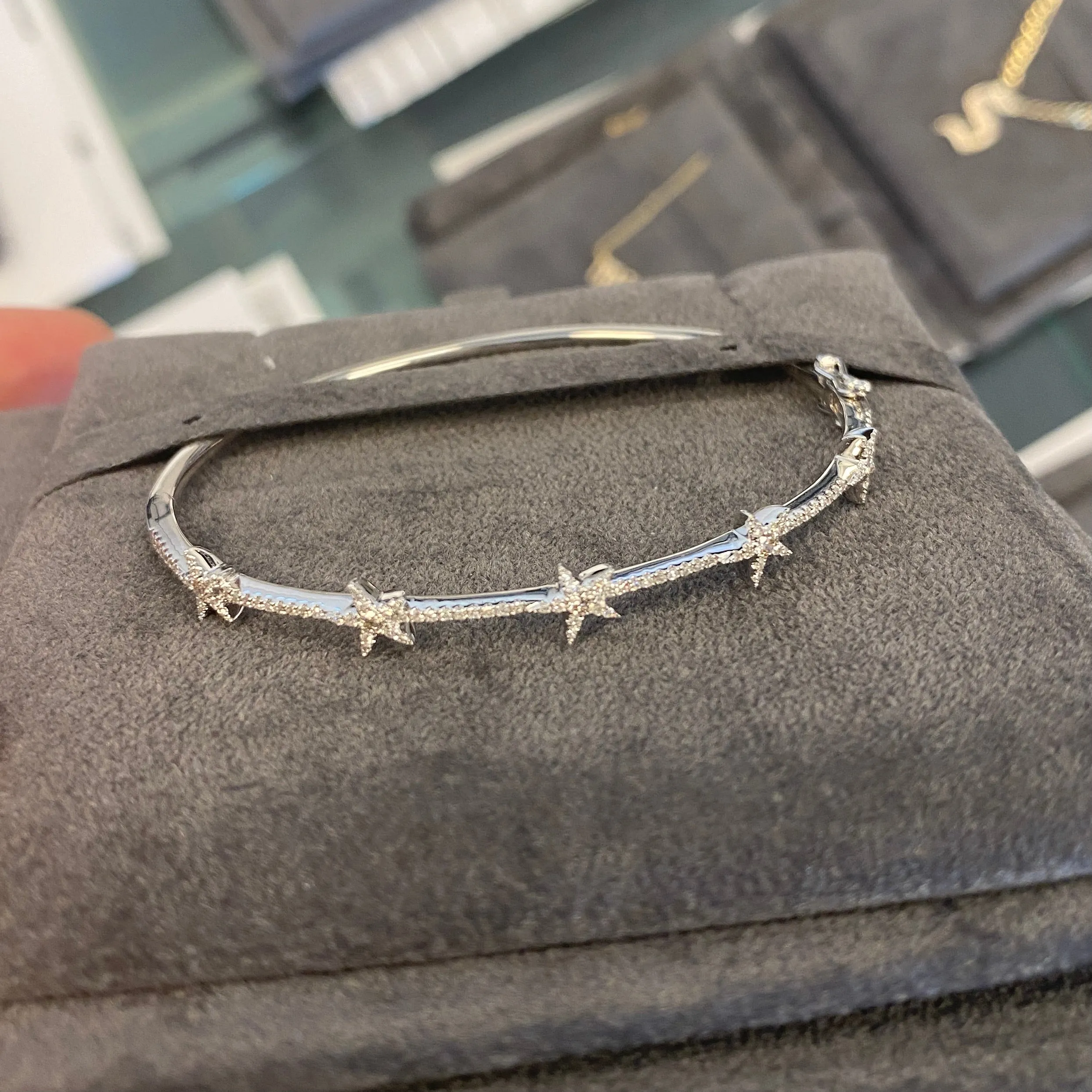 Diamond Stars Bangle