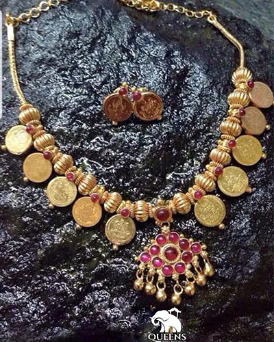 KASULAPERU NECKLACE