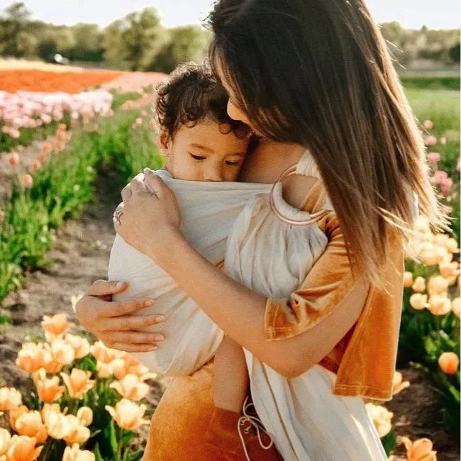 Kyte Baby Linen Ring Sling in Aspen with Rose Gold Rings