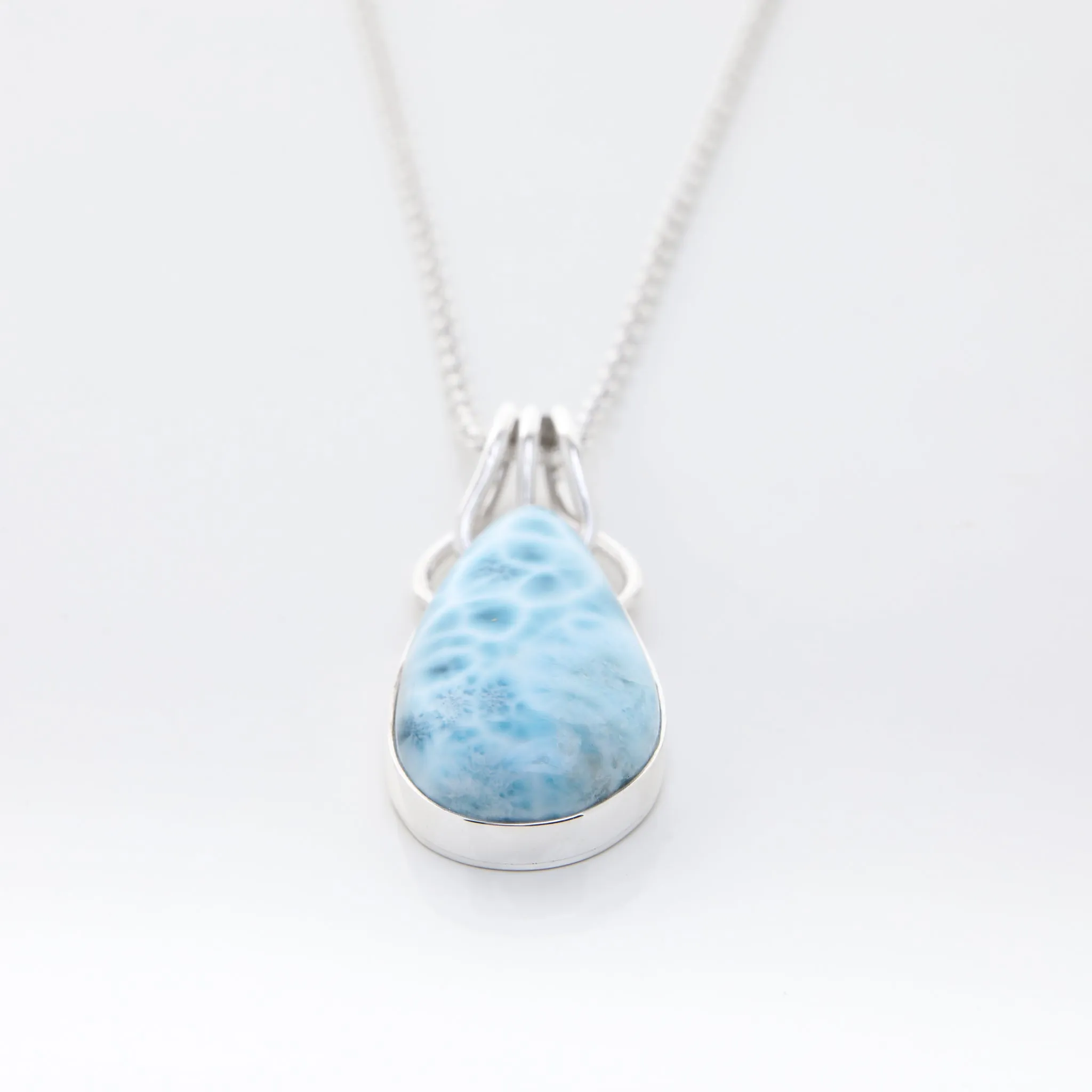 Larimar Pendant Sullivan