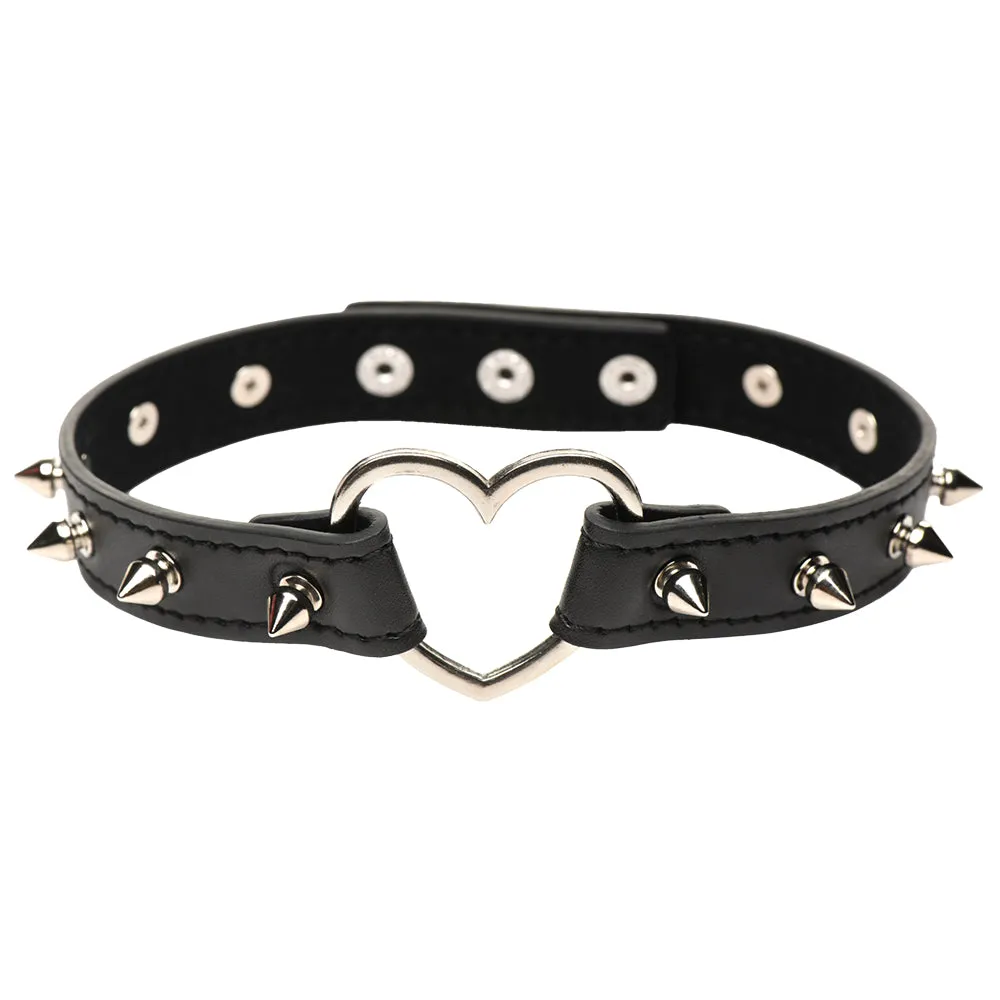 Master Series Spiked Heart Choker in Black