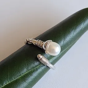 OVAL PEARL DROP Ring