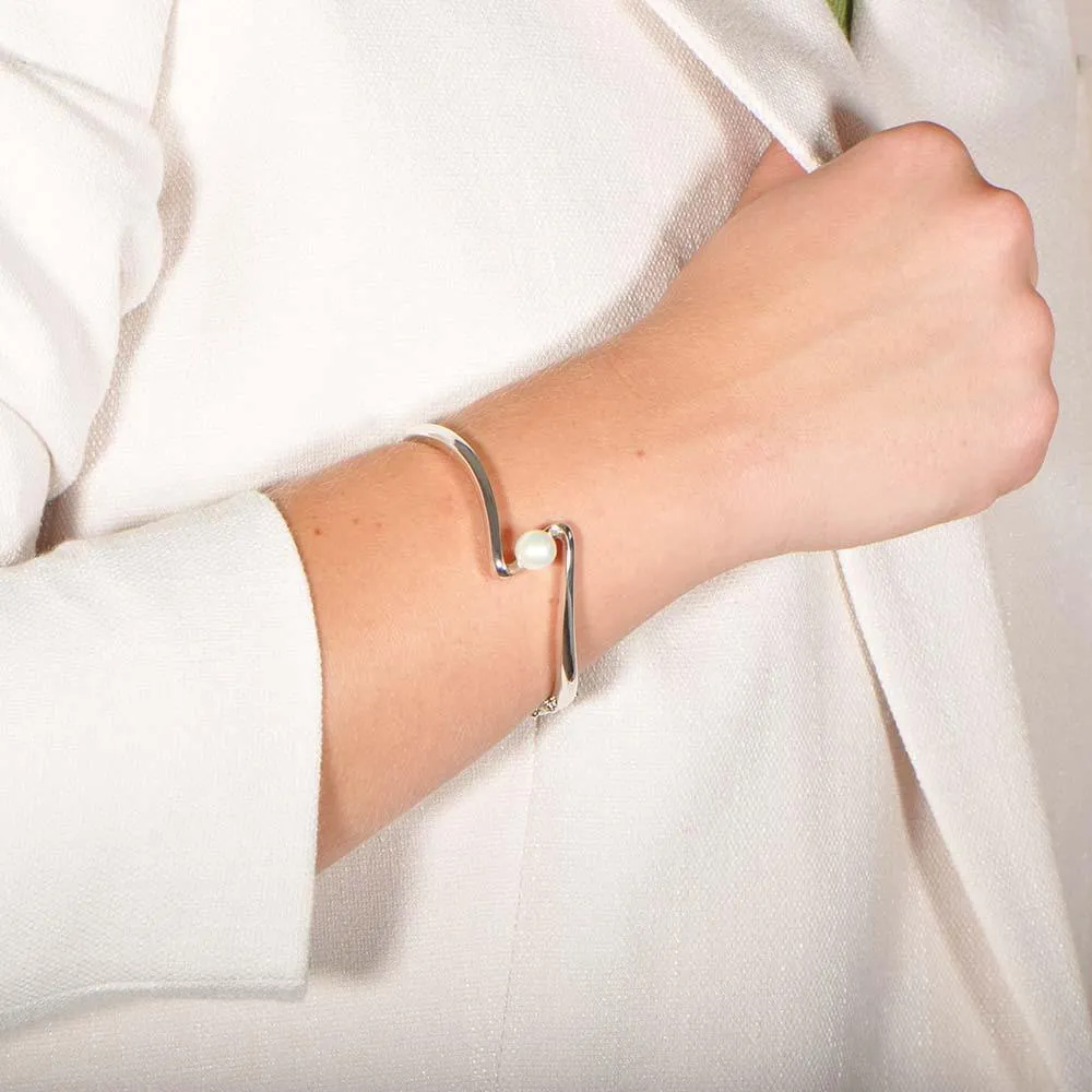 Pearl Life’s Path Bangle