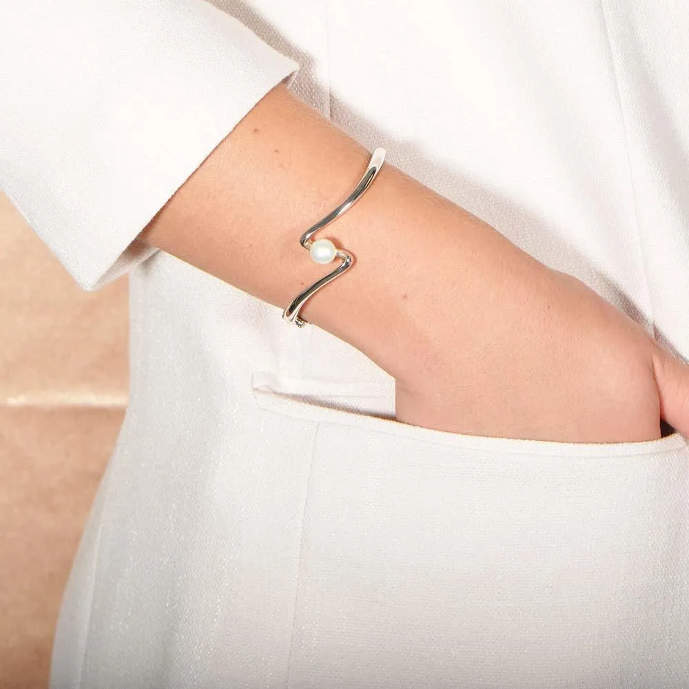 Pearl Life’s Path Bangle