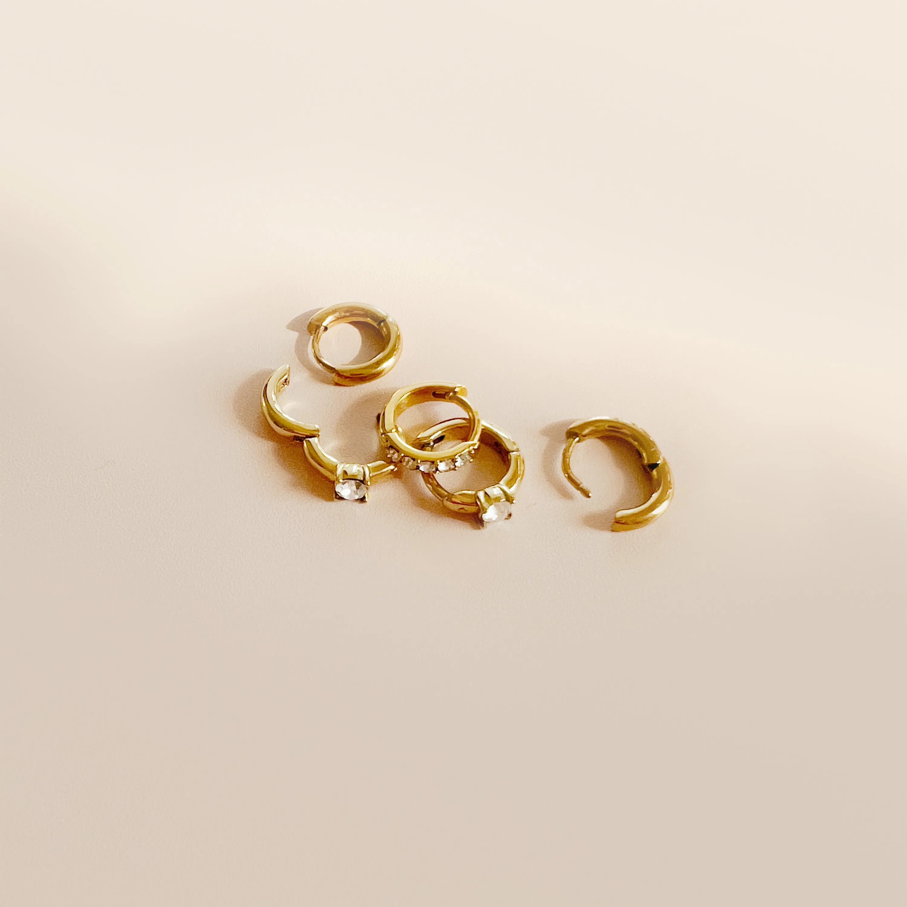 Pia Earrings