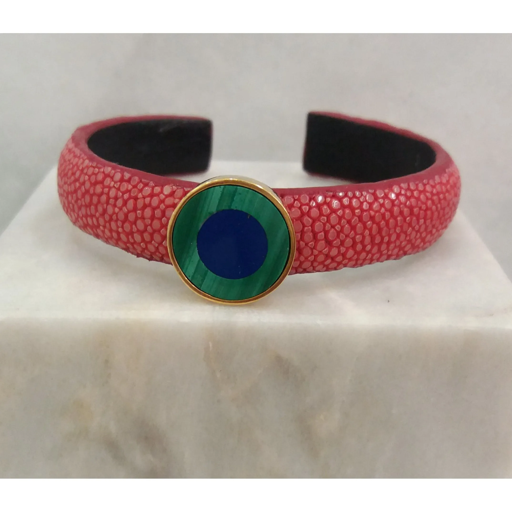 Stingray Cuffs with Gemstones Inlay Accents (10mm width)