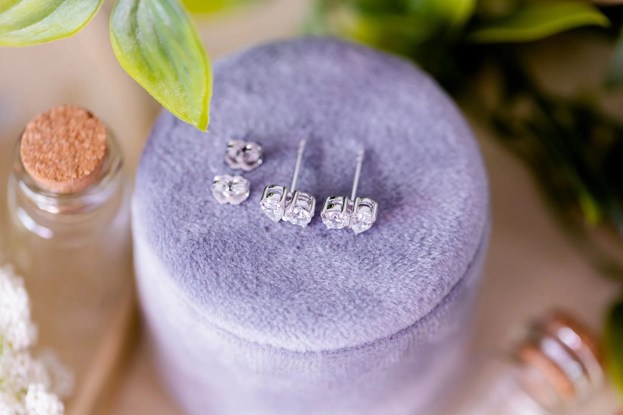 Toi Et Moi Gift Set: 2 Rings & 1 Pair of Earrings