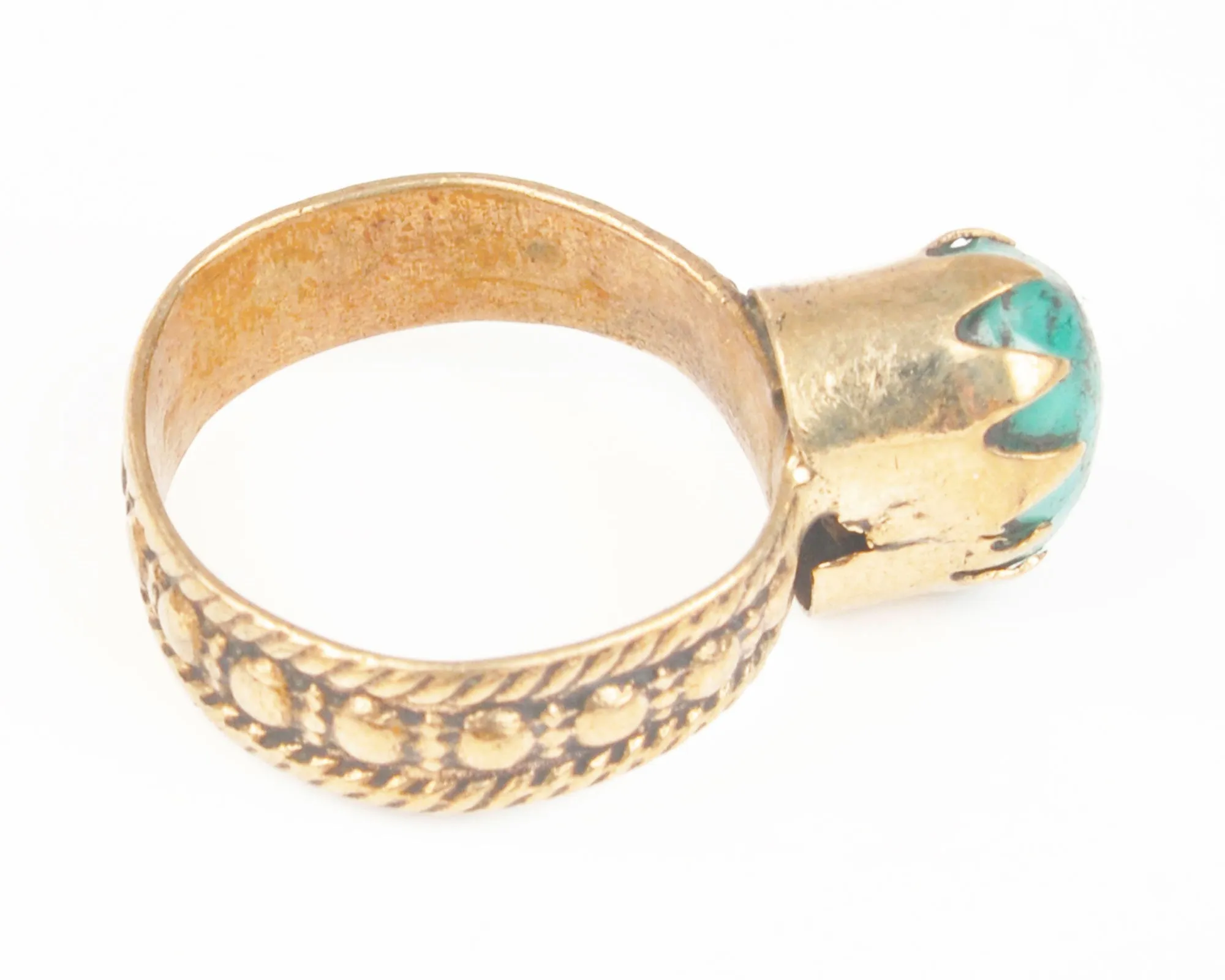 Vintage Rings-Tribal Gypsy Glass Ring-Brass-Turquoise-No. 10-Quantity 1