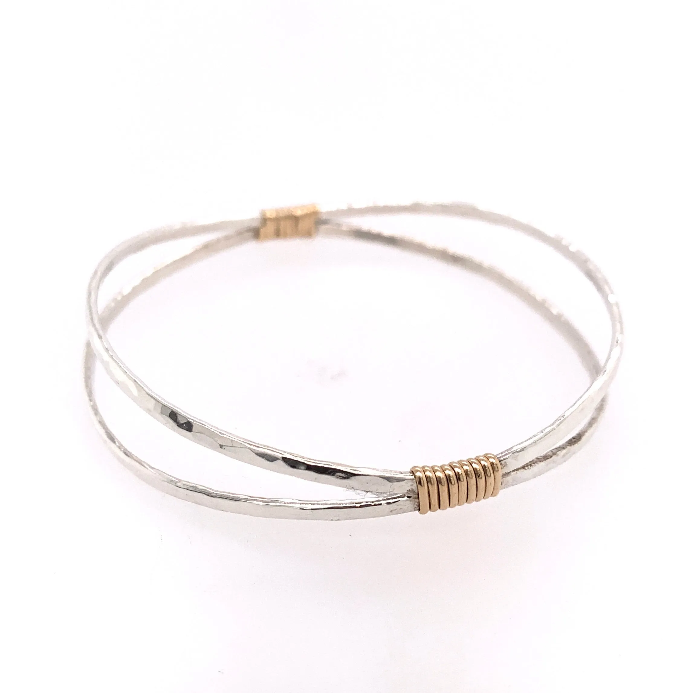 Wavy bangle (B280GOX)